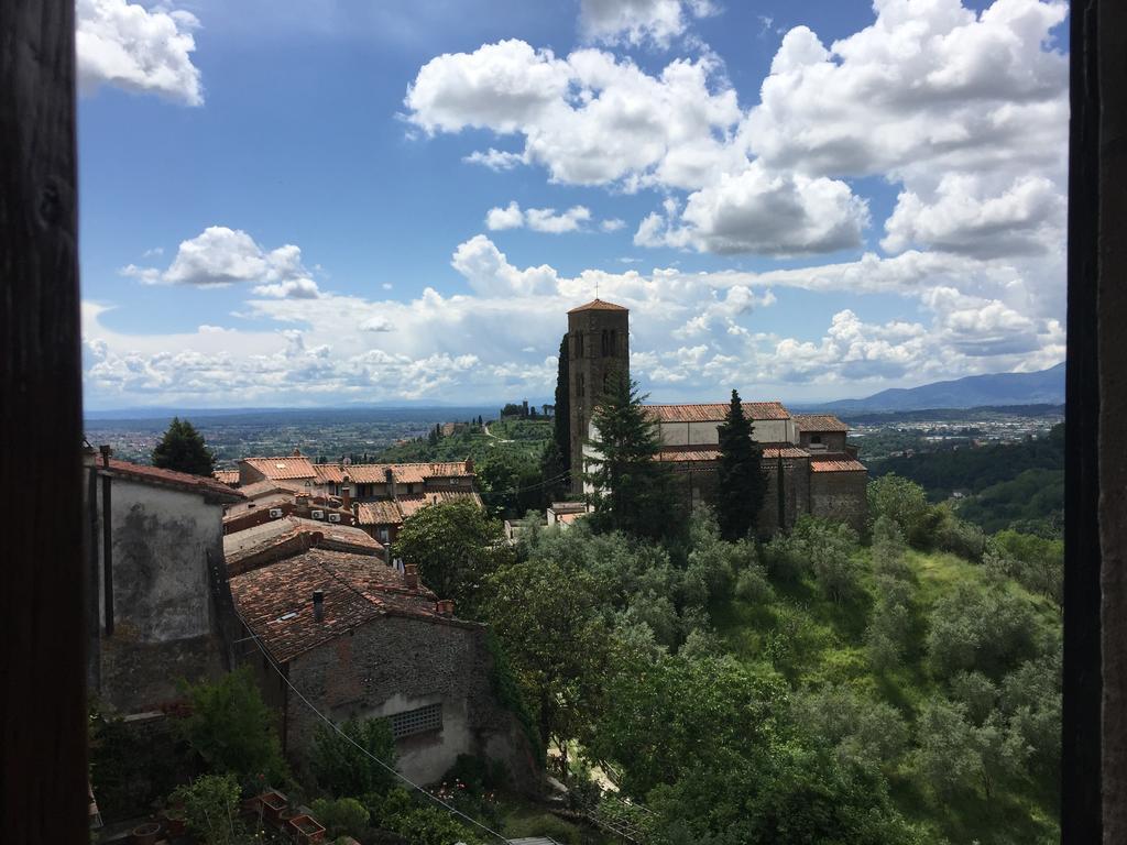 Antica Casa "Le Rondini" Bed & Breakfast Borgo a Buggiano Bagian luar foto