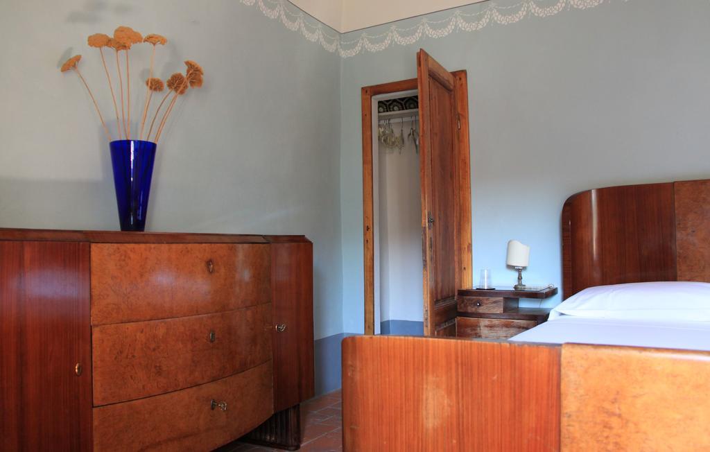 Antica Casa "Le Rondini" Bed & Breakfast Borgo a Buggiano Bagian luar foto