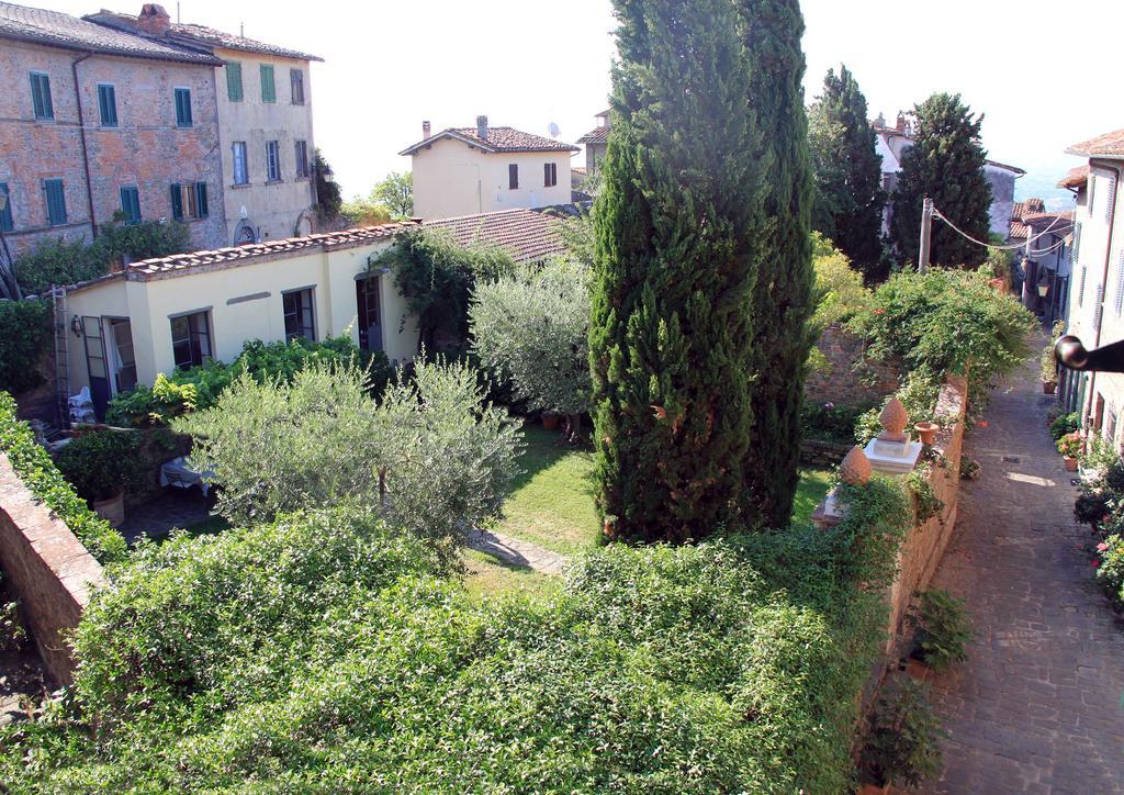 Antica Casa "Le Rondini" Bed & Breakfast Borgo a Buggiano Bagian luar foto