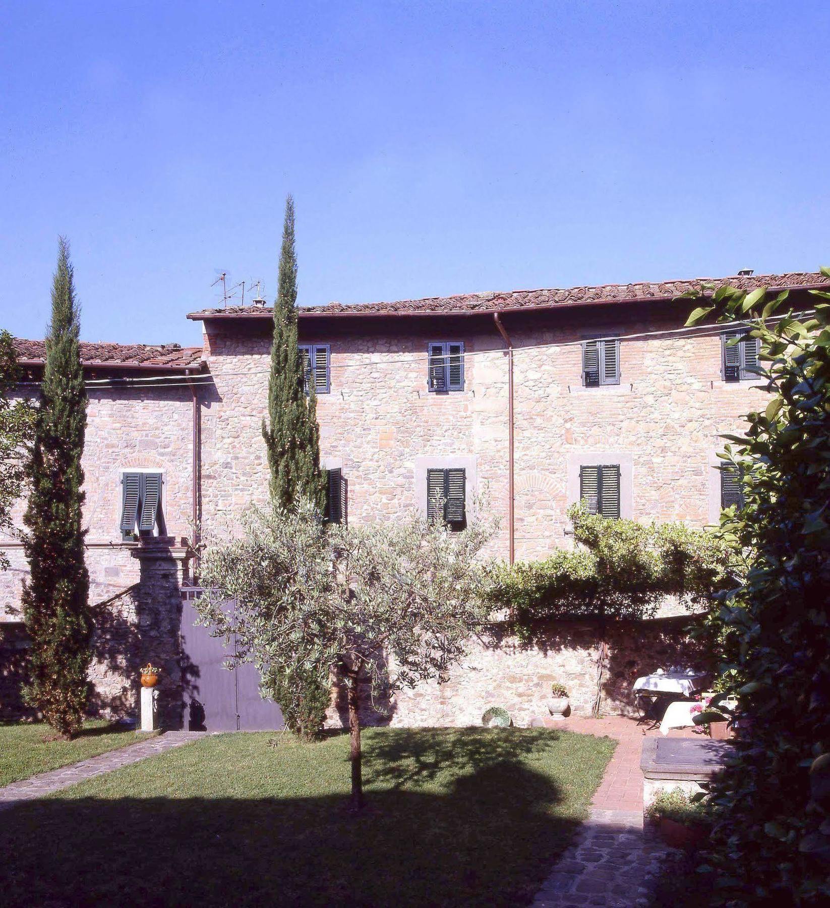 Antica Casa "Le Rondini" Bed & Breakfast Borgo a Buggiano Bagian luar foto